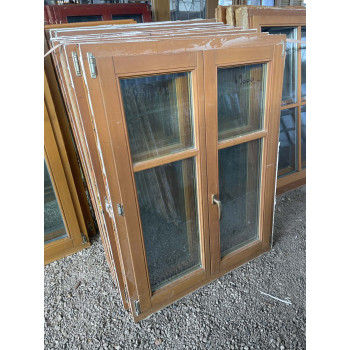 104x136 bontott fa ablak