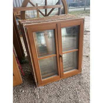 106x117 bontott fa ablak