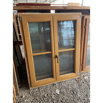 107x129 bontott fa ablak