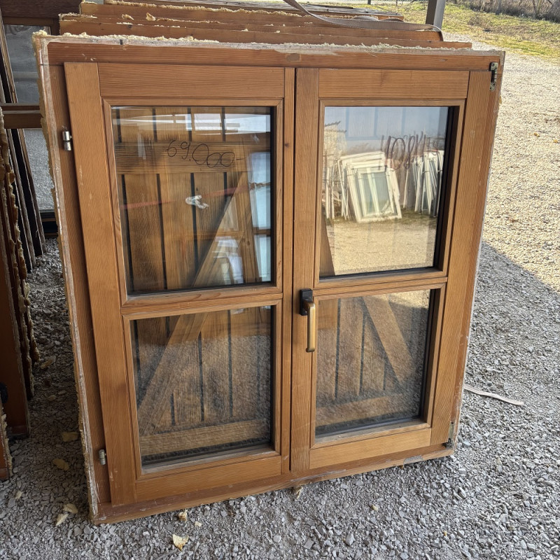 108x115 bontott fa ablak