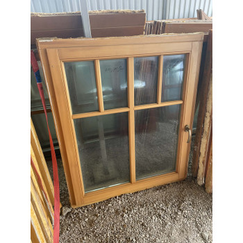 110x127 bontott fa ablak