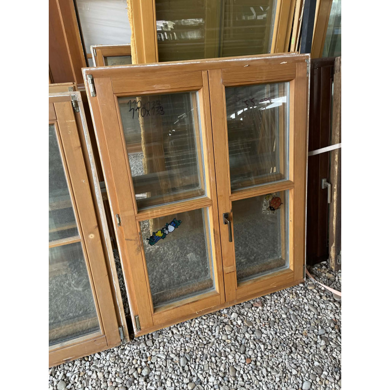 110x133 bontott fa ablak