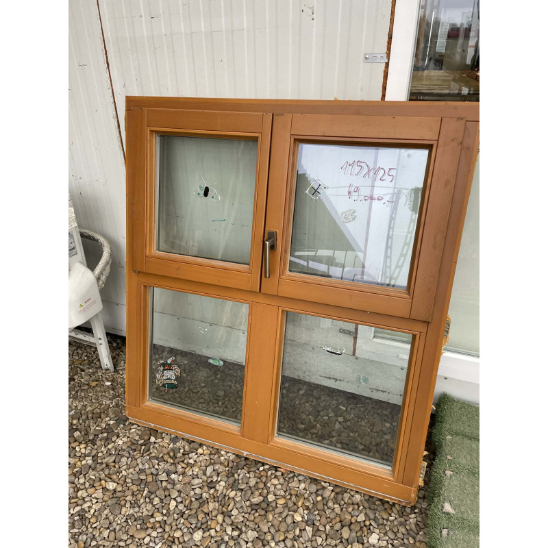 115x125 bontott fa ablak