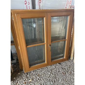 115x125 bontott fa ablak