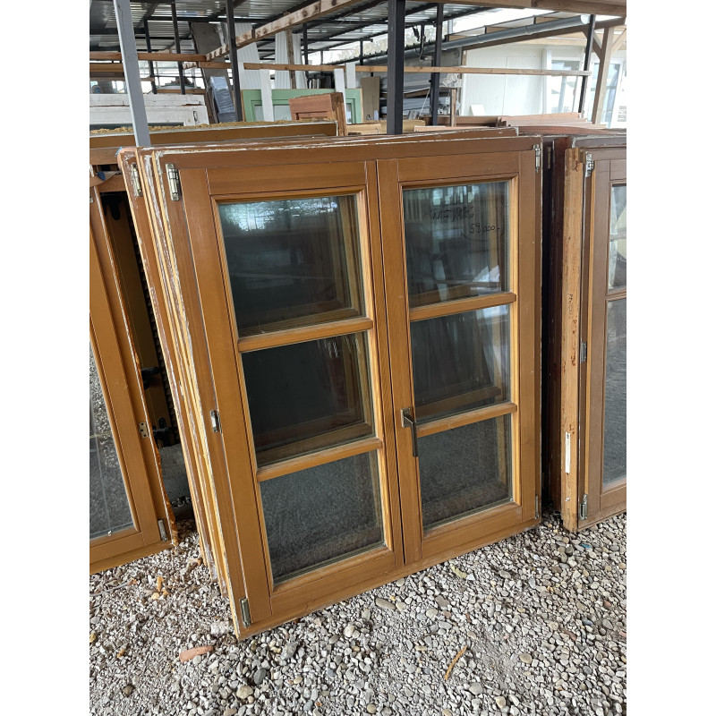 115x136 bontott fa ablak