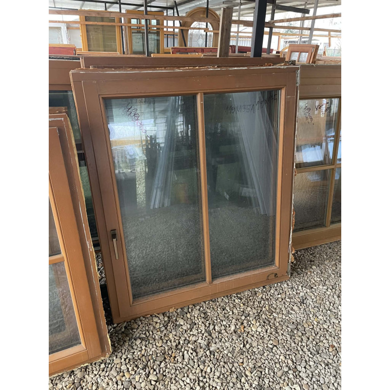 119x135 bontott fa ablak