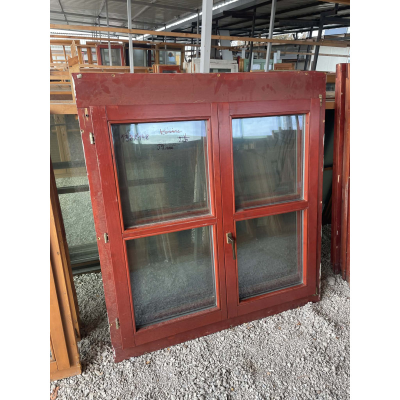 138x148 bontott fa ablak
