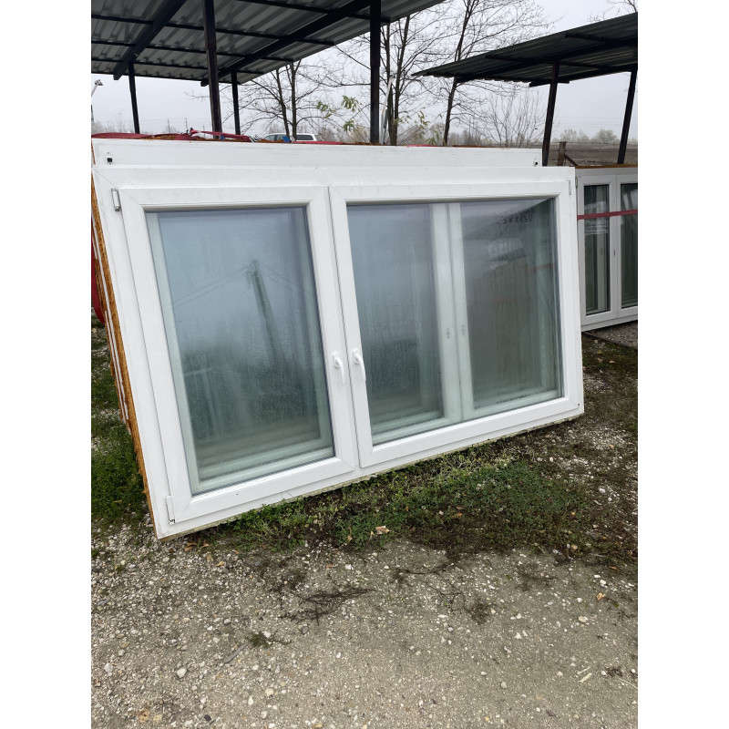 238x138 bontott műanyag ablak