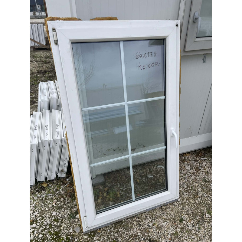 80x138 bontott műanyag ablak